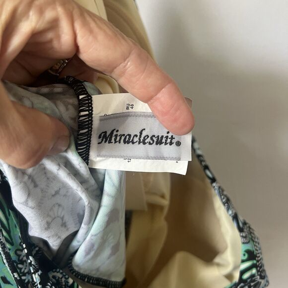 MIRACLESUIT Women 12DD Swim Tankini Ruffle Green Tiered Resort Beach Vacation - Picture 4 of 10